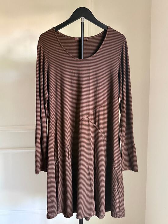 cut loose Dresses & Skirts - Cut Loose USA Rust Brown Stripe Swing Dress Rayon Stretch Long Sleeve Medium